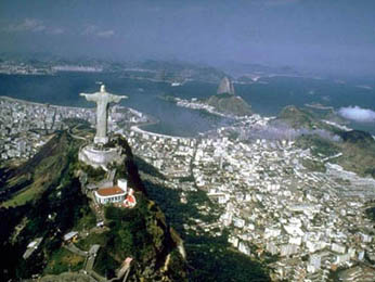 Discover Rio, 2nd largest city and former captial of Brazil (6,136,000 people)